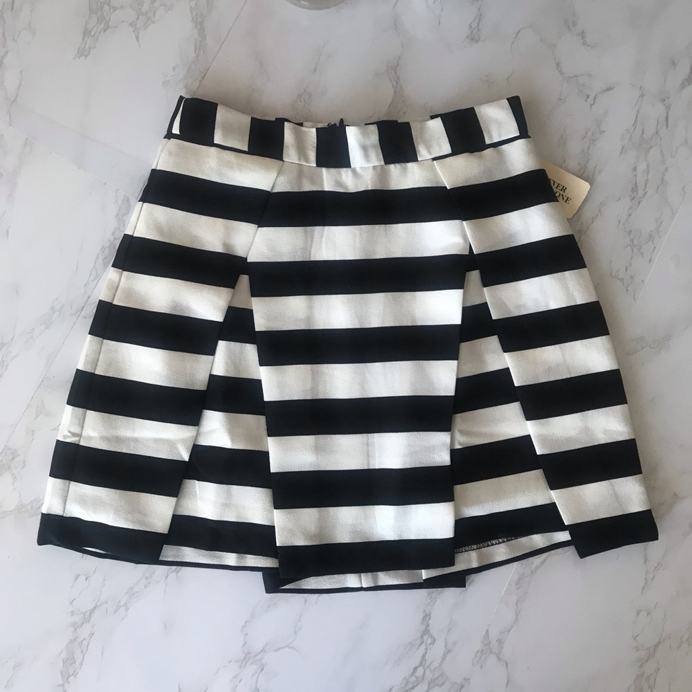 NWT Forever 21 Striped Skirt Sz Small